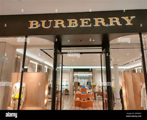 burberry store usa|Burberry us website.